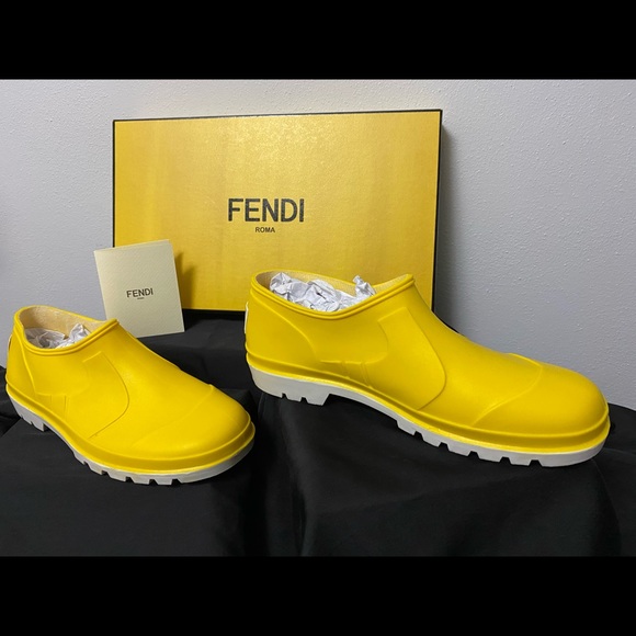 Fendi AUTHENTIC Women Ankle Rain Boots - Picture 3 of 6